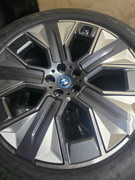 Koła Bmw ix 21 cali