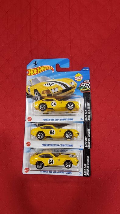 Hot wheels novos em caixa