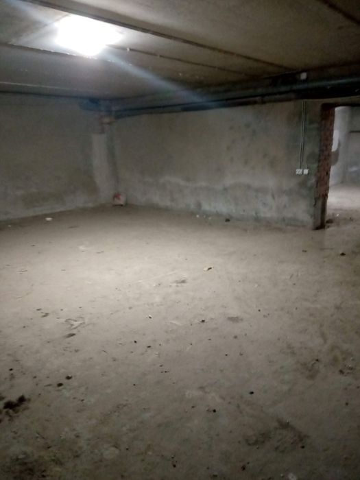 Нерухомість -підвальне приміщення