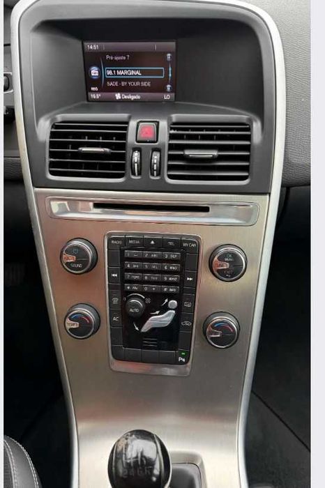 Volvo XC60 2011 D3 Momentum