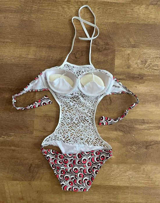 Жіночий купальник новий