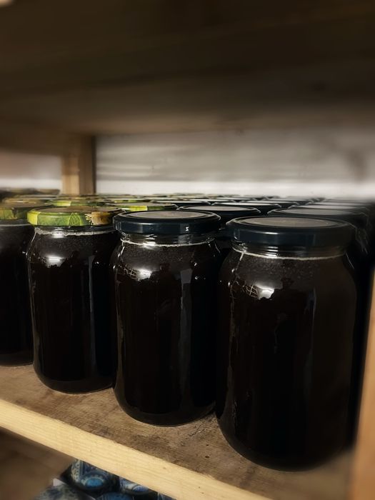 Miody z wlasnej pasieki