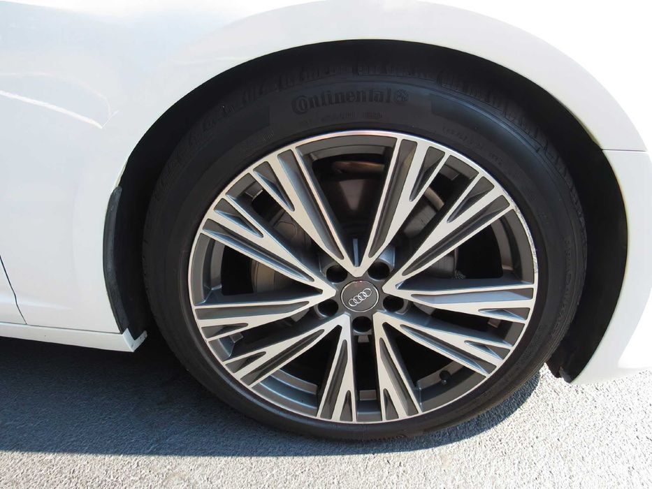 Audi A6      2020