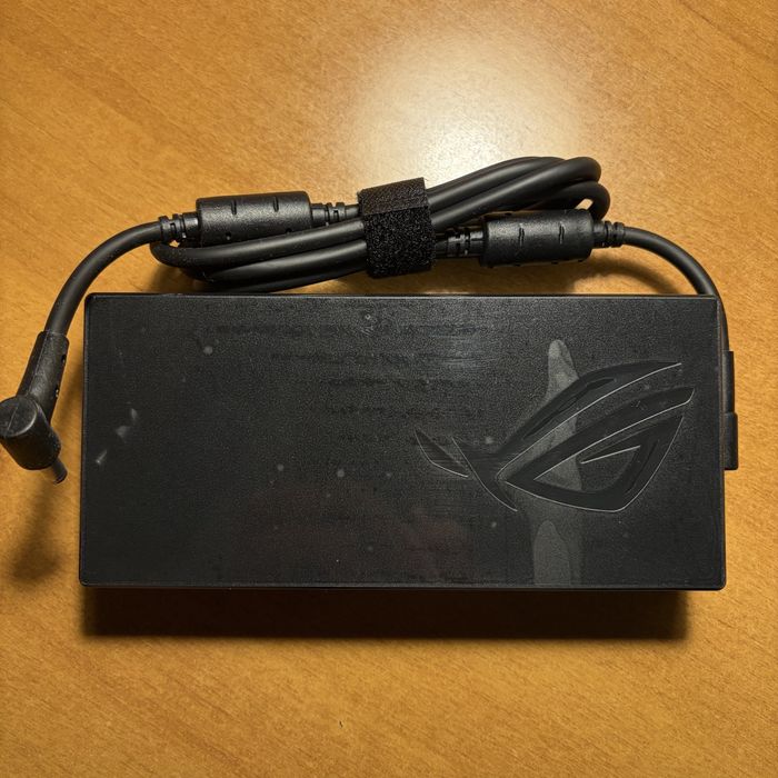 Блок Питания Зарядное Устройство Ноутбука Асус ASUS ROG Strix SCAR 17 18; Zephyrus 20V 16.5A 330W модель A21-330P1A, A22-330P1A, A23-330P1A, ADP-330AB
