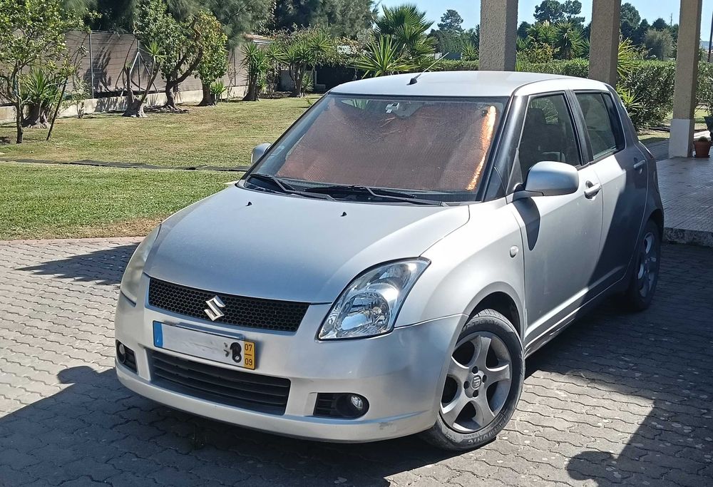 Automóvel Suzuki Swift 1.3 2007