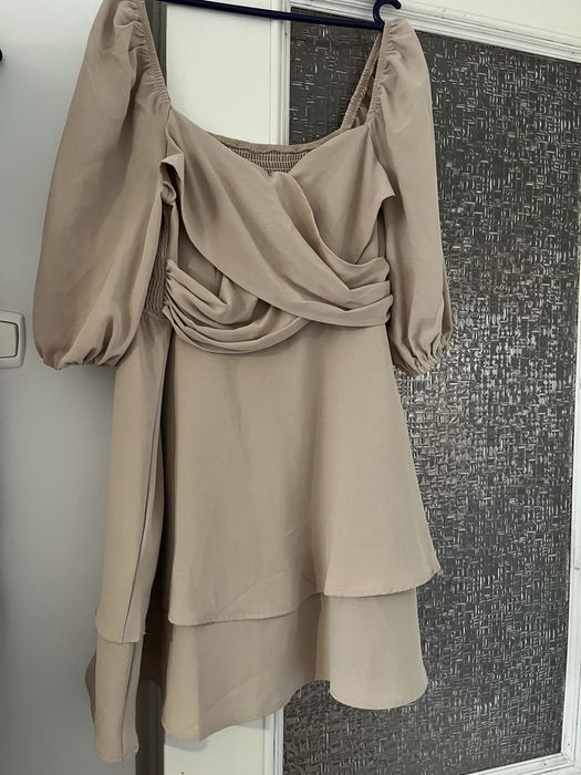 Piekna sukienka khaki