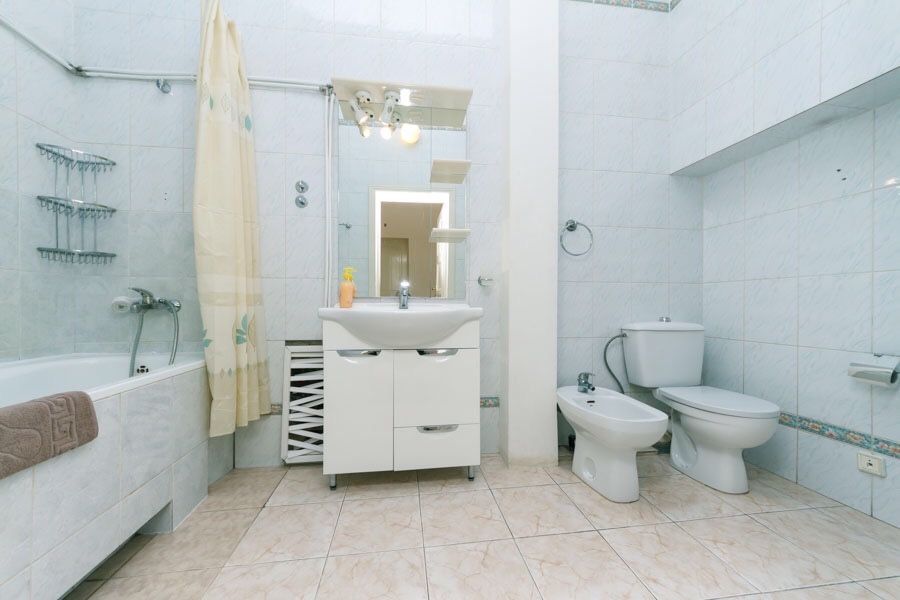 Посуточно , двухкомнатная , Майдан Независимости , ул. Софиевская 4