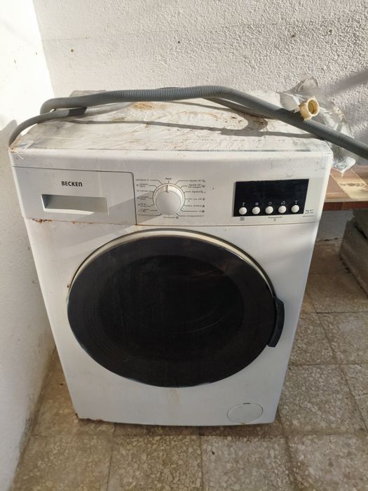 Máquina Lavar roupa BECKEN para peças