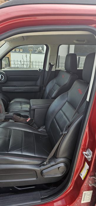 Dodge Nitro 3.7 V6 4x4