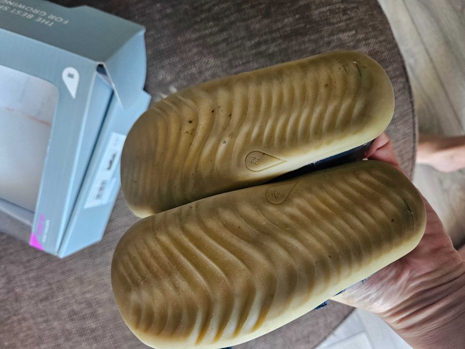 Bobux-sandalki sta bardzo dobry plus