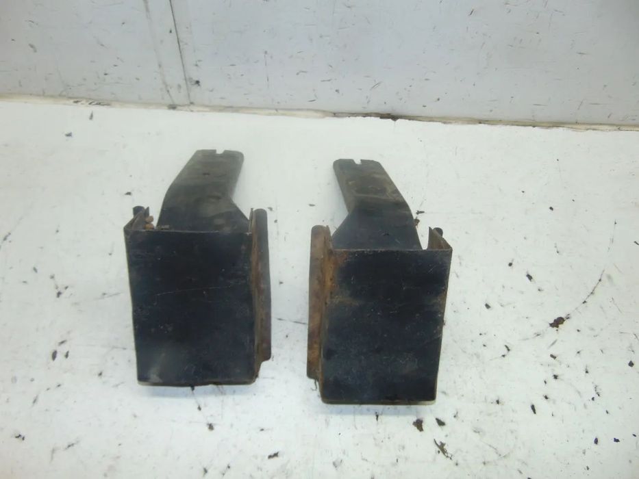 Mitsubishi L300 suportes fixação para-choques