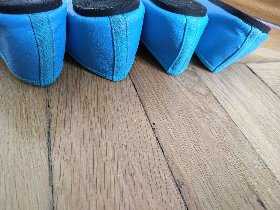 Buty, balerinki, dwie pary za 30 zł.