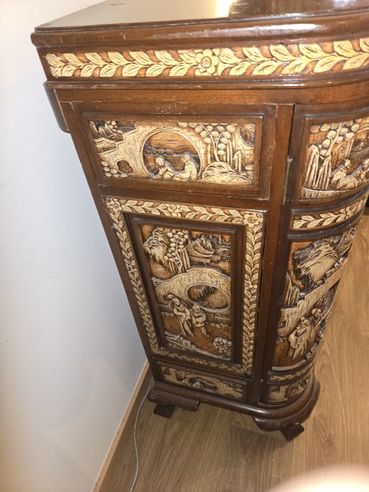 Movel garrafeira chines