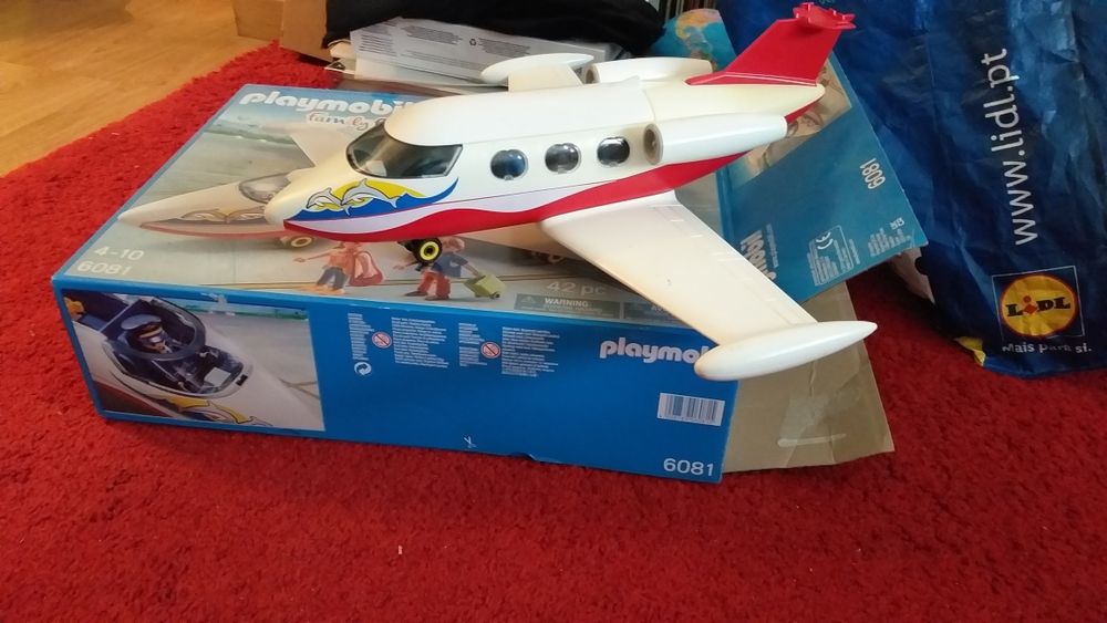 Playmobil avião bonecos