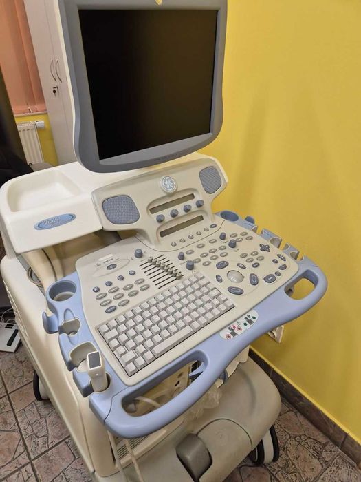 Aparat Echo serca, ultrasonograf.