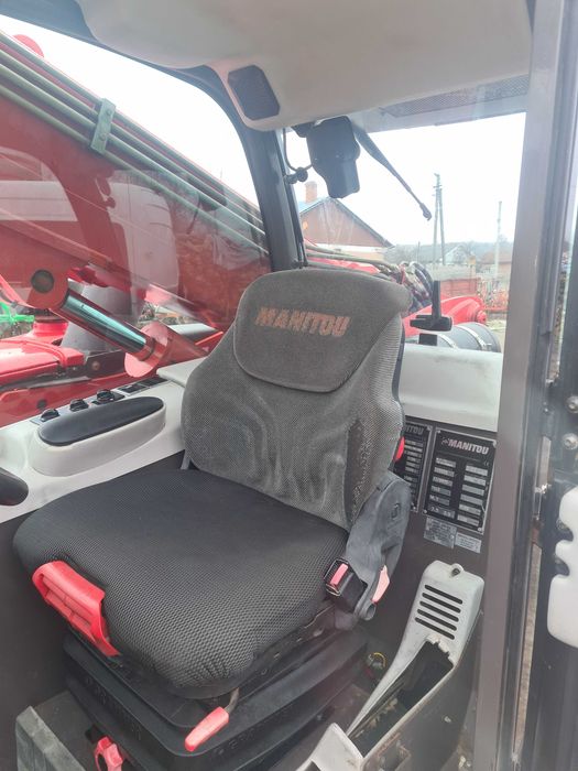 Телескопічний навантажувач Manitou MLT-X 741