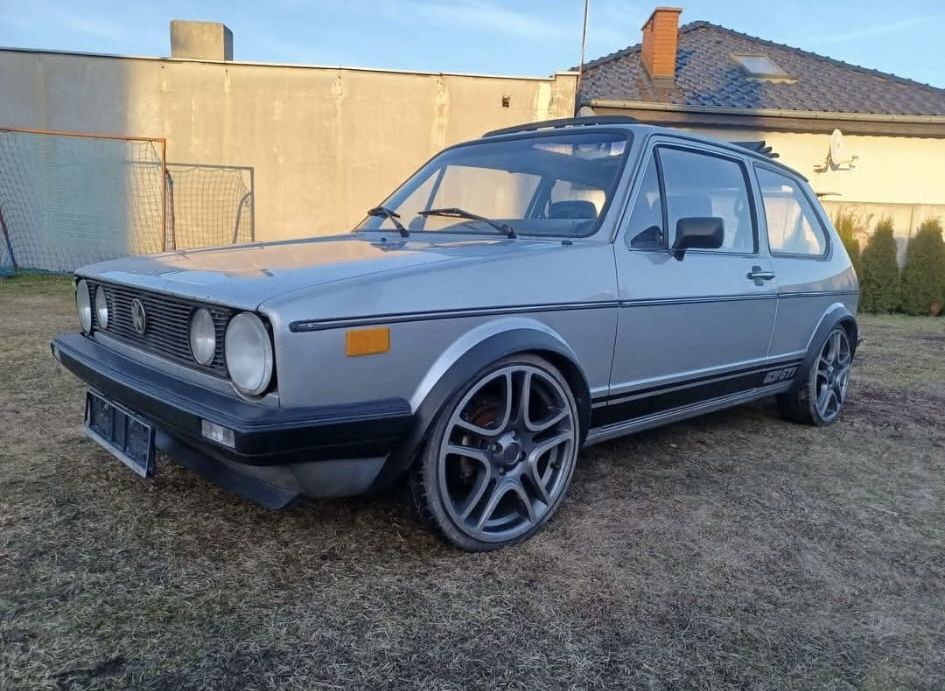Volkswagen Golf Klasyk 83r