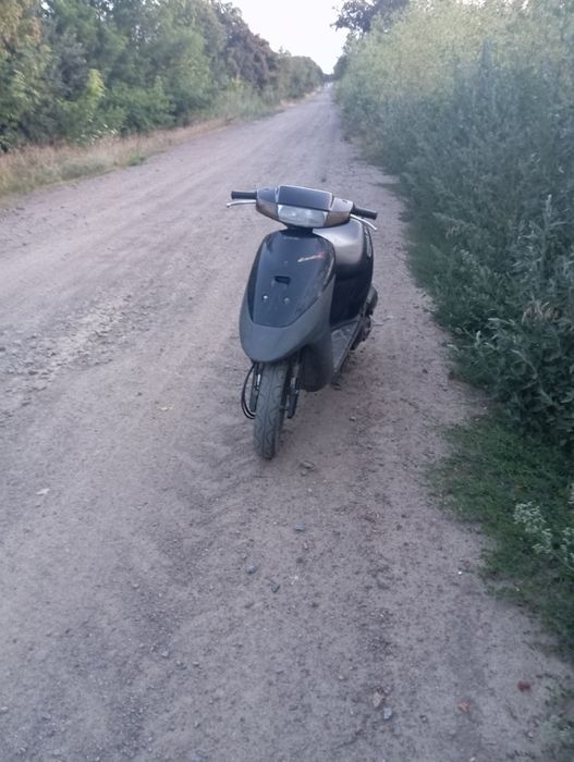 Suzuki lets 2 OLD