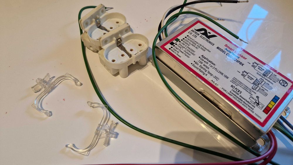 sterownik do świetlówki 2G11, model ANRON CSD-C24PBX