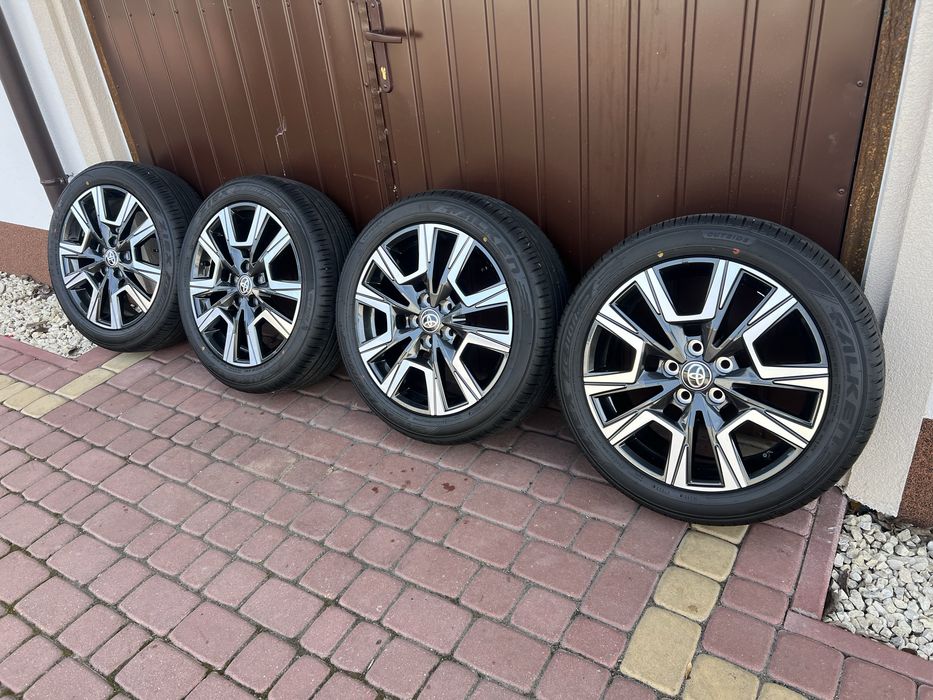 Alufelgi Koła Nowe Toyota Yaris Cross Corolla komplet opony lato nowe