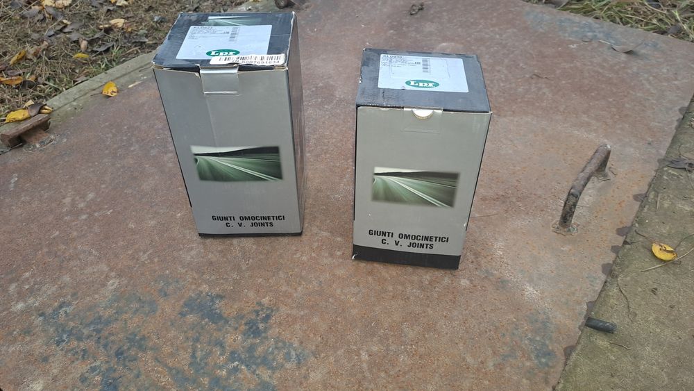 Продам 2 внутренних 2 наружних шруза ваз2108