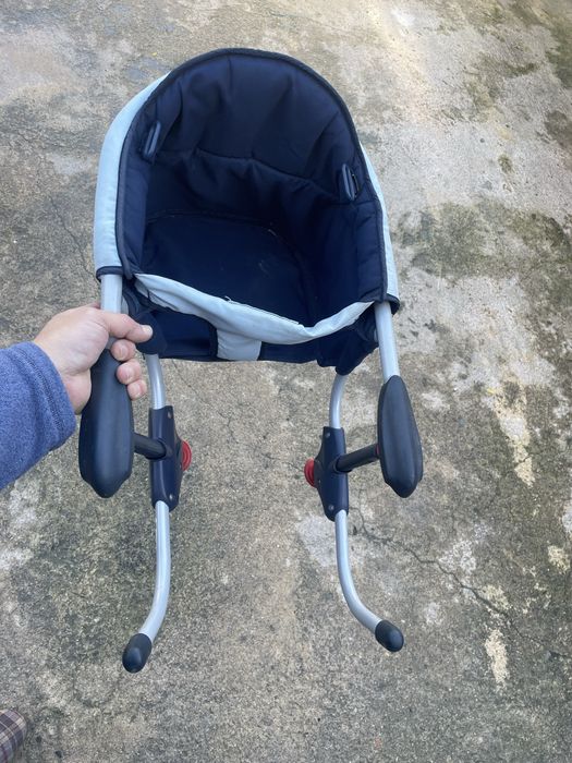 Cadeirinha bebe para mesa