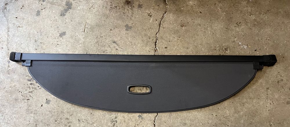 Хундай Іонік 5 Хюндай Шторка Багажника Hyundai Ioniq 5 585940GI000