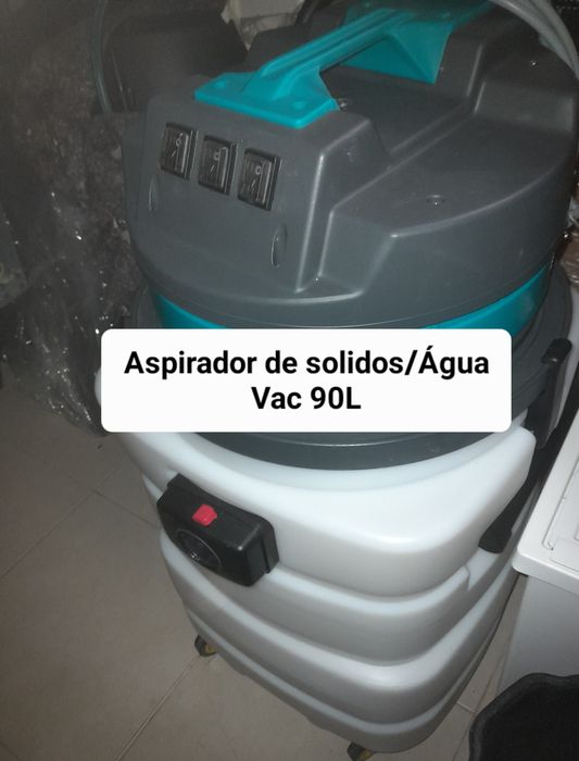 Máquinas e material de limpeza