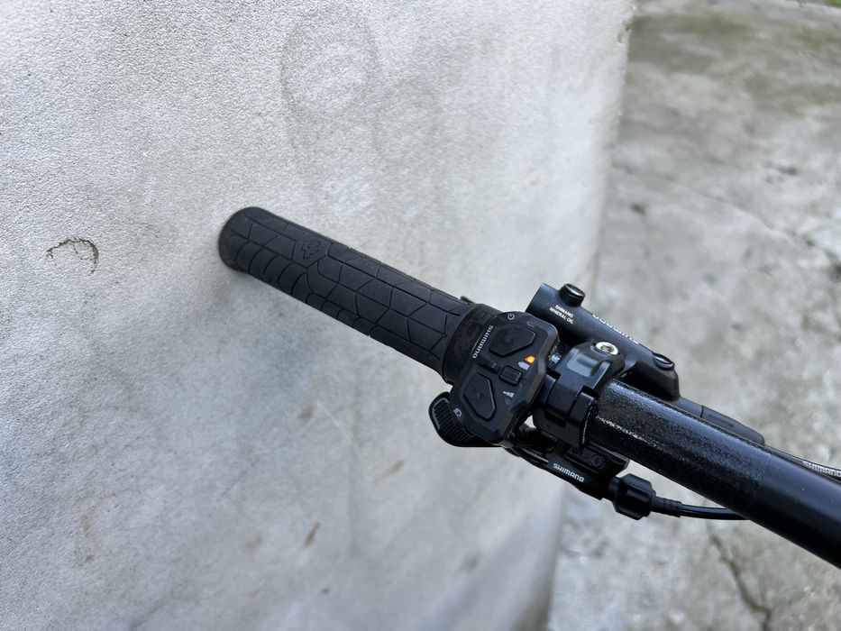 Orbea Rise M10 Carbon E-Mountain Bike , Shimano EP801-RS