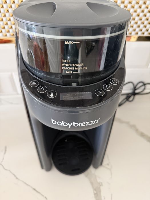Машина для приготування суміші baby brezza