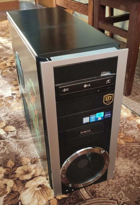 корпус FRONTIER Gladiator ATX