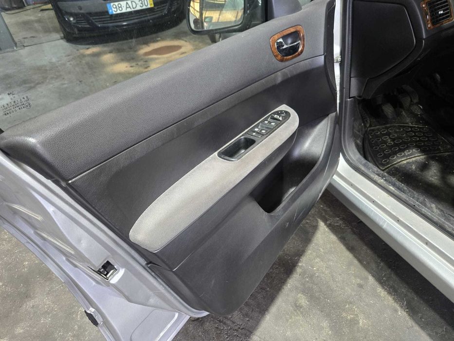peças peugeot 307 1.4i