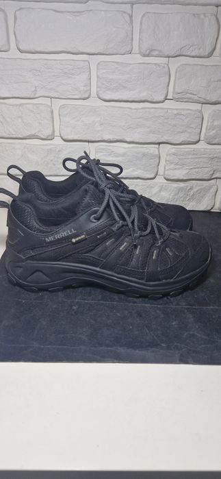 Merrell 41.         .
