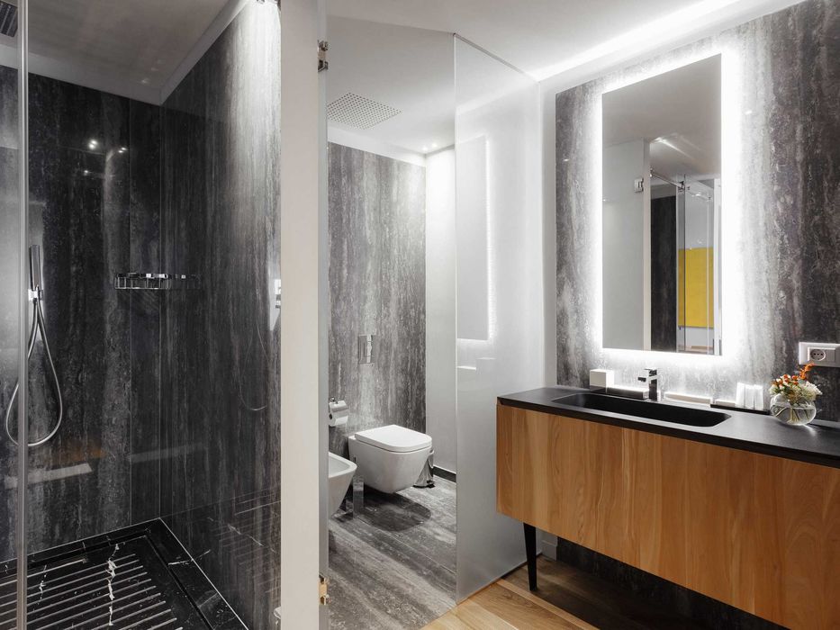 Люкс апартаменти у Центрі. ВКЛЮЧЕНО комун. та прибирання. БЕЗ КОМІСІЇ