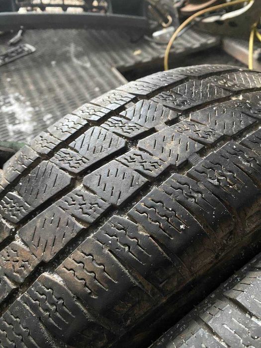 Шини Зима  Sunfull sf-wo5 195/70R15C