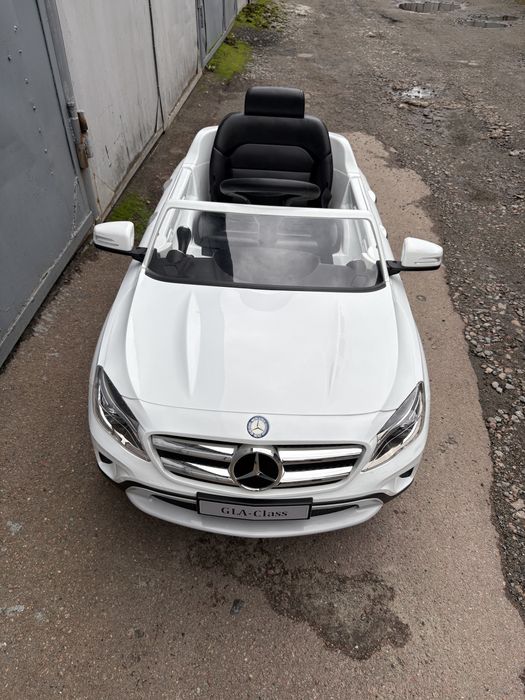 Дитячий Електромобіль Mersedes GLA