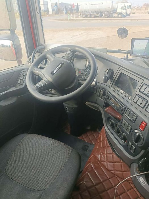 DAF XF460FT  DAF XF460 2 sztuki Przedlift