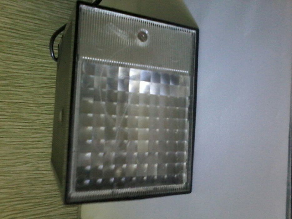 Фотовспышка в чехле, см. второе фото