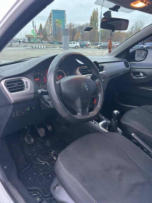 Аренда авто Citroen c-elysee