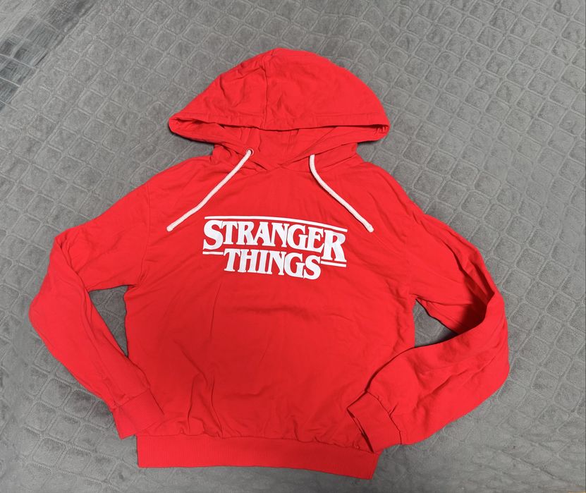 Толстовка stranger things M