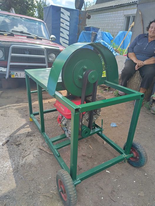 Супер дровокол з бензиновим 7 конячок  або электродвигатель 220\380в