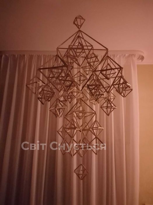 Павук із соломи. Декор різдвяний із соломи