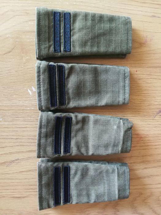 Pochewki pagony mundur służbowy kapral 4 komplety
