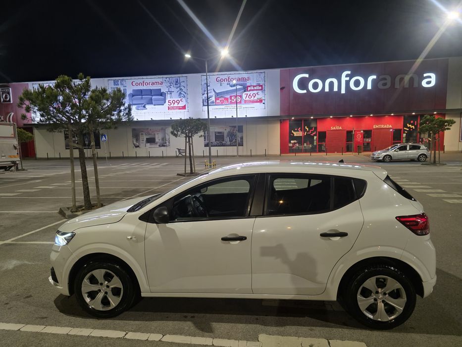 Sandero GPL de origem carro com revisões a tempos e horas