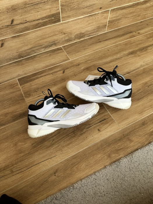 Adidas Crazyflight 5 Mid