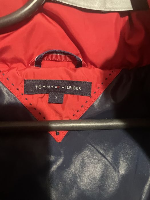 Куртка жіноча пуховик  Бренд Tommy Hilfiger