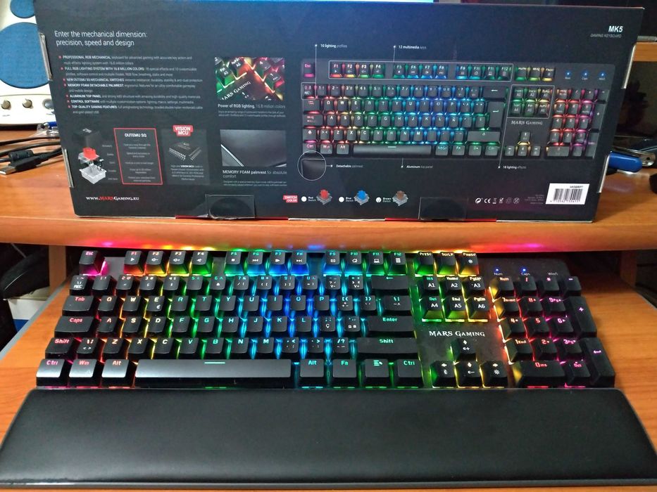 Teclado mecánico Mars Gaming MK5 RGB