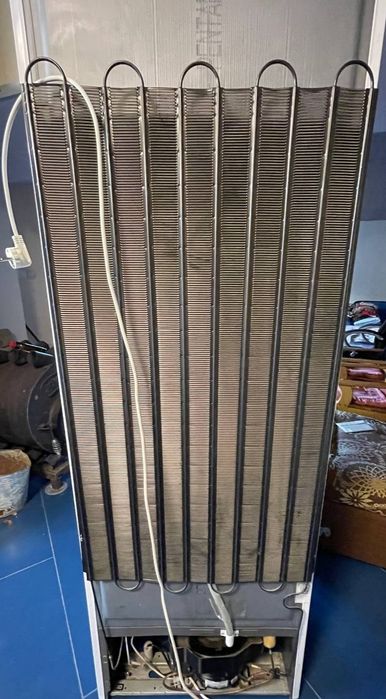 Морозильна камера Indesit