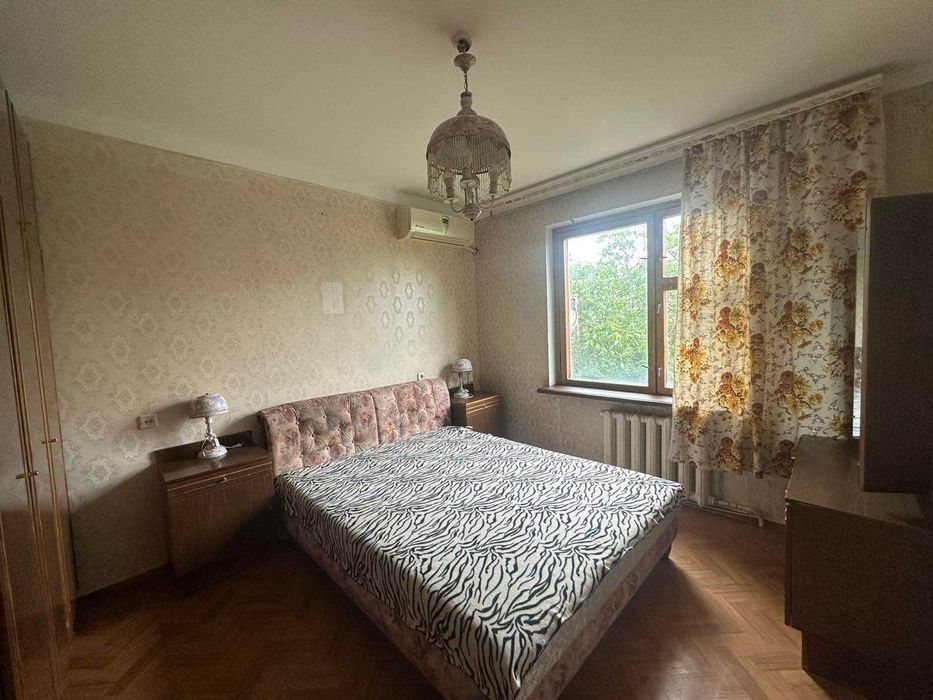 Продам 2 ком. квартиру пр. Добровольского