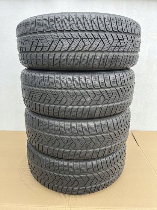 235/60/18 107H PIRELLI SCORPION WINTER